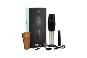 Otto Grinder - elektronická drtička s baličkou Banana Bros, černá